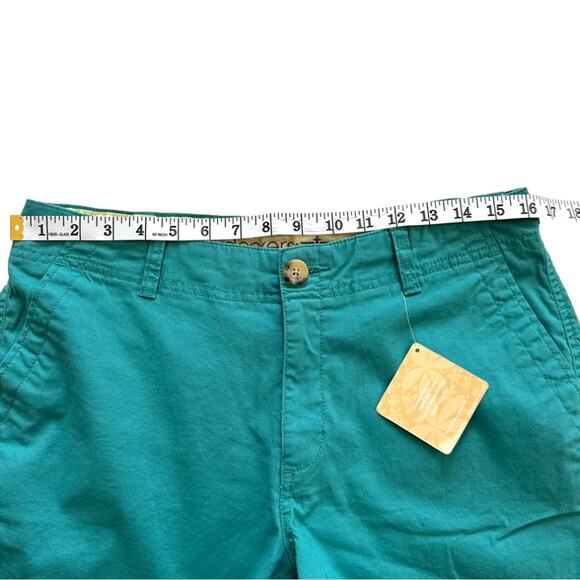 Dockers Women Green Mid Rise Chino Pockets 3” Everyday Shorts Size 10 NEW - Picture 8 of 13